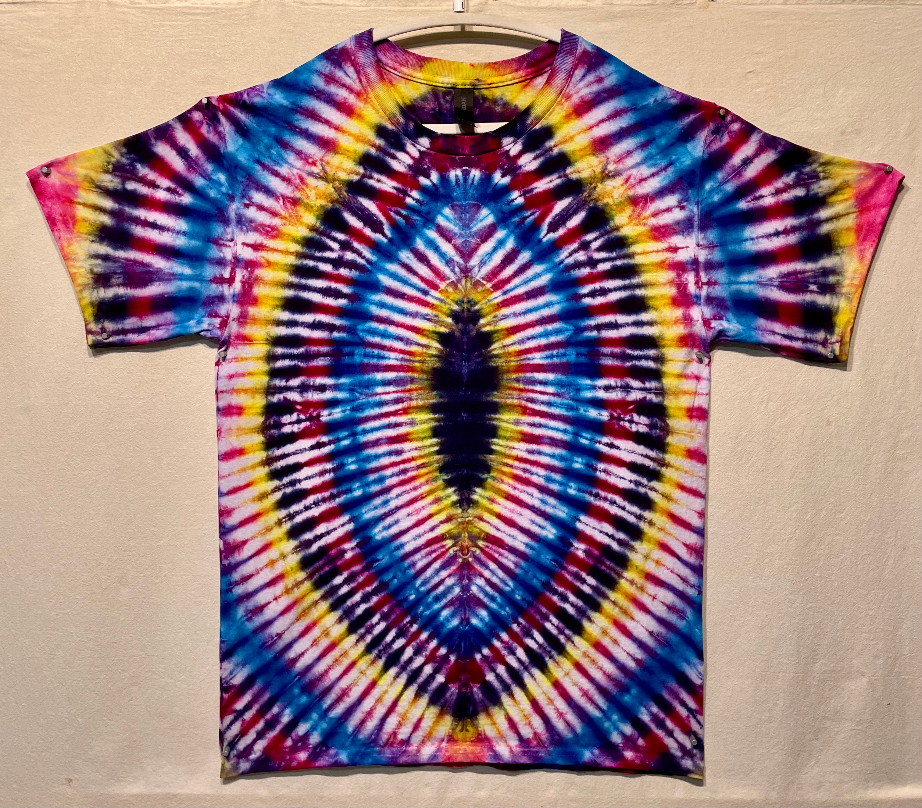 L Cosmic Oval Tie-Dye GILDAN T-Shirt