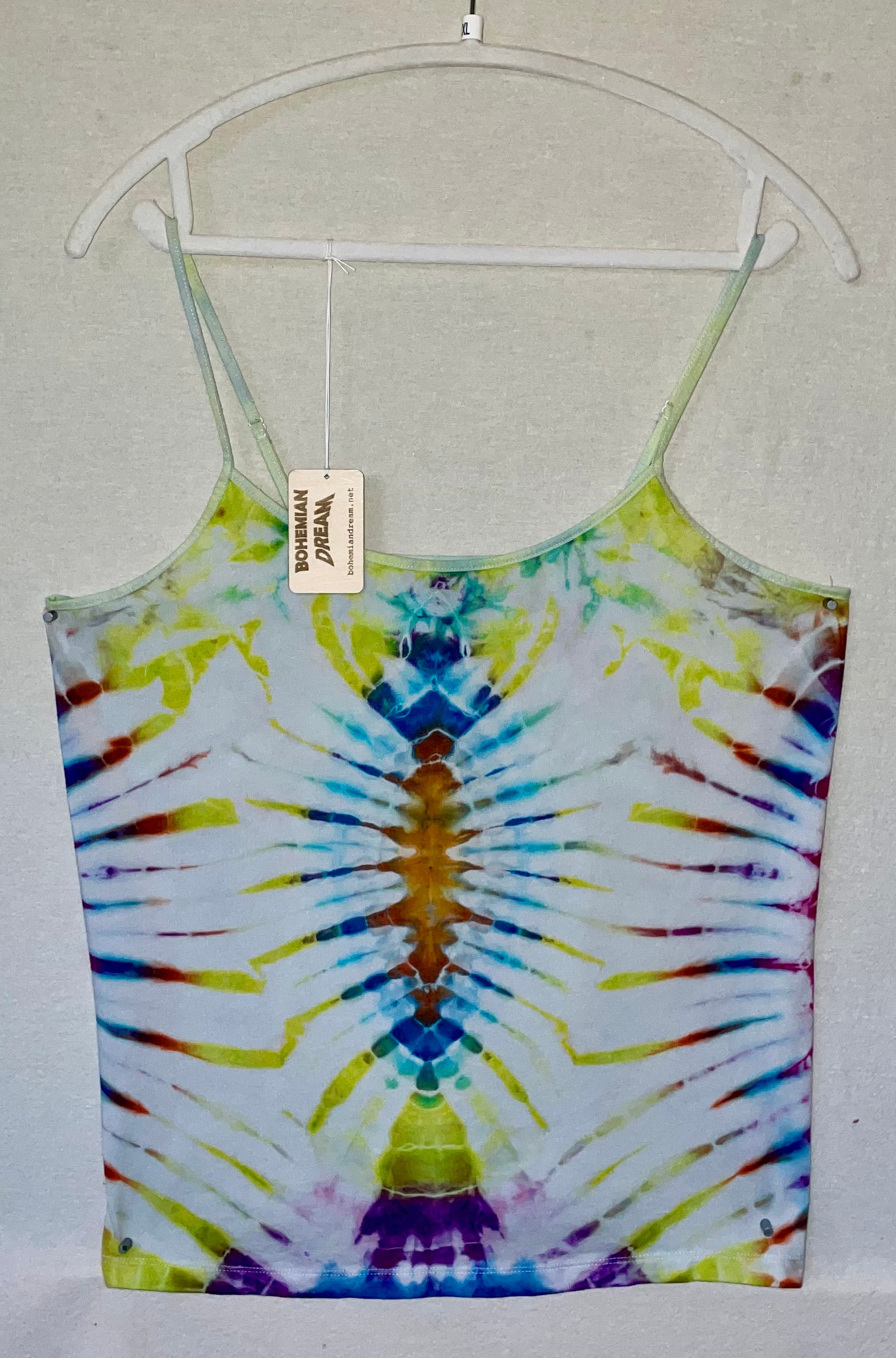 XL TIME AND TRU tie-dye