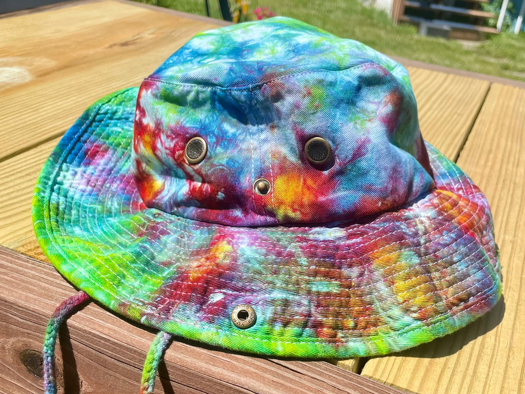 L/XL Tie-Dye Boonie Hat