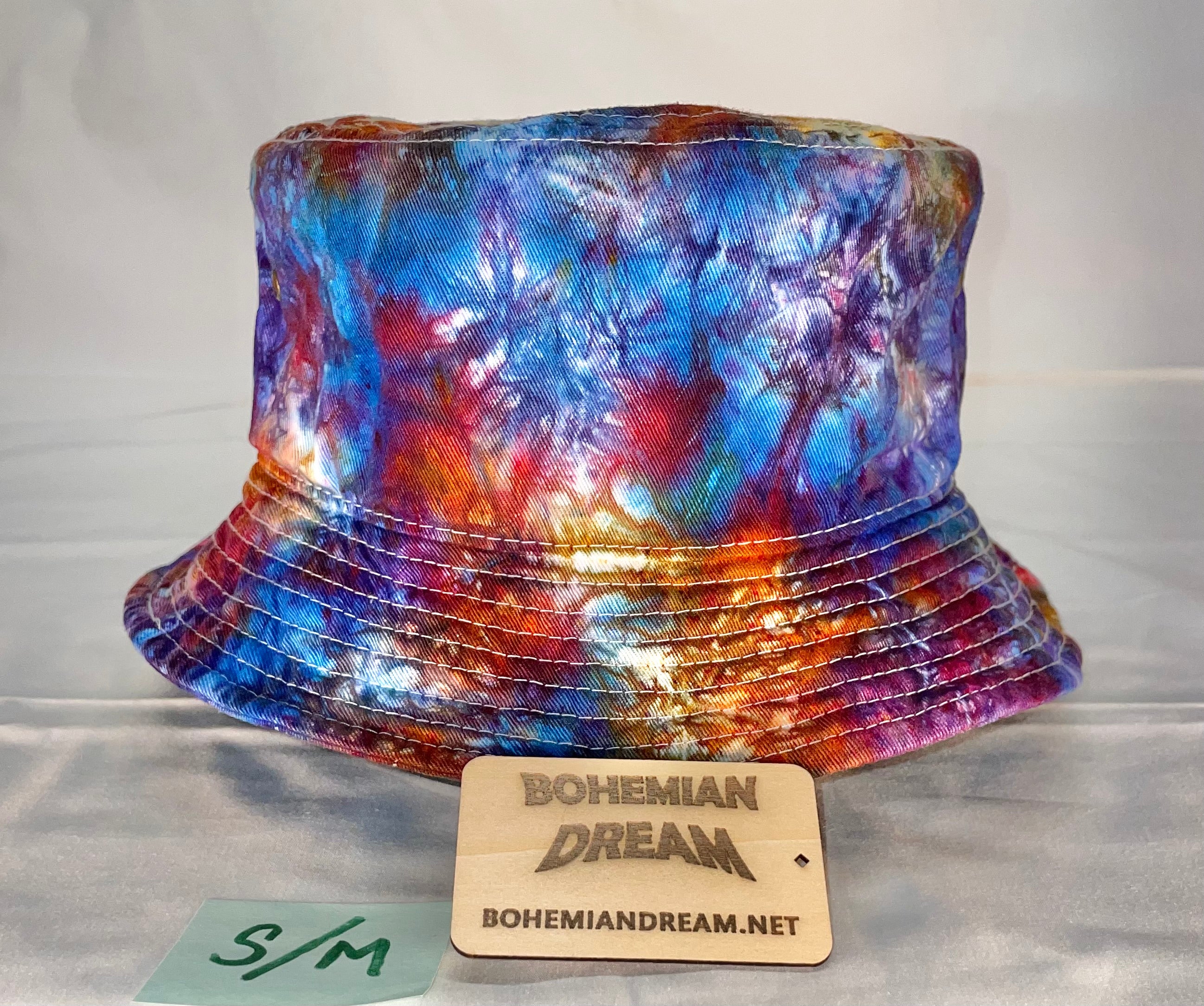 S/M Short Brim Tiedye Bucket Hat