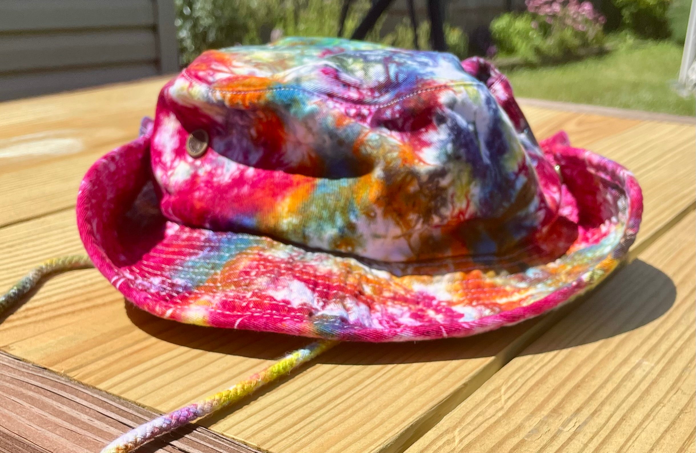 L/XL Tie-Dye Boonie Hat