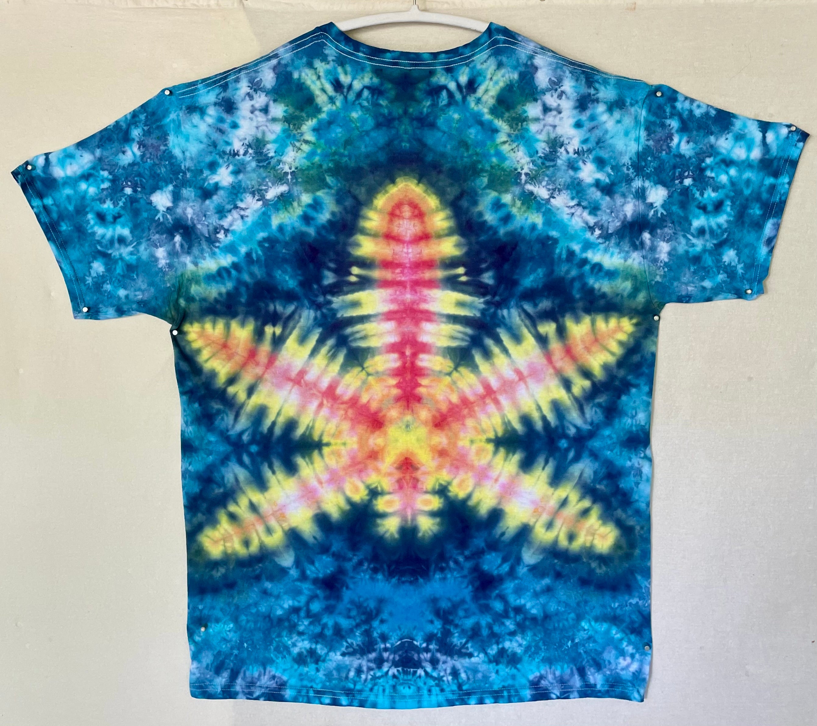 XL Leaf Tie-die T-Shirt