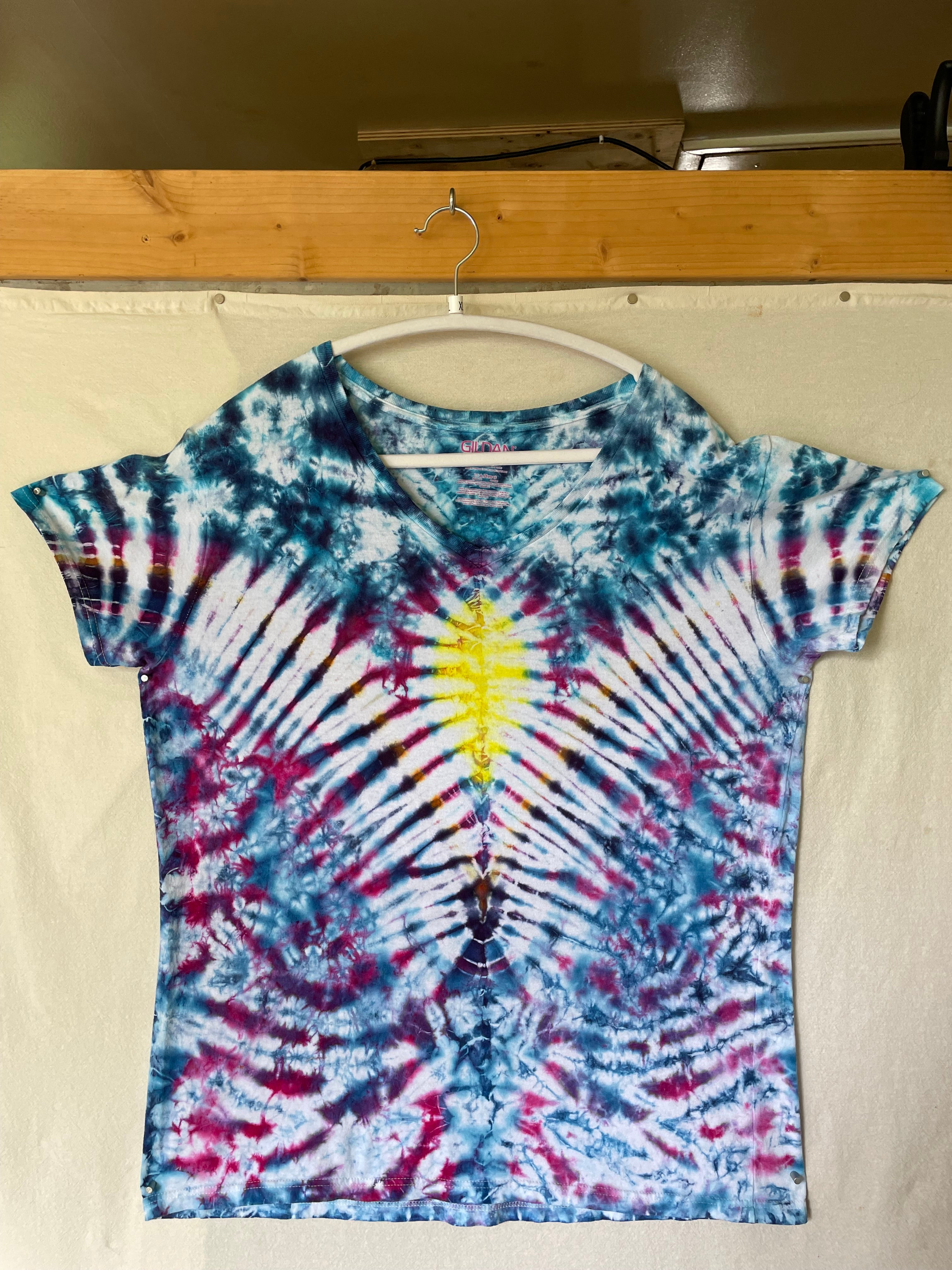 XL GILDAN tie-dye