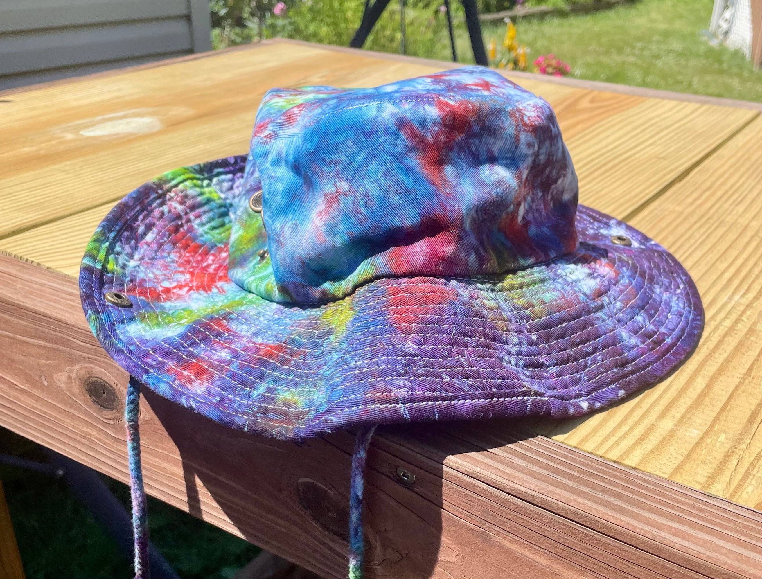 L/XL Tie-Dye Boonie Hat
