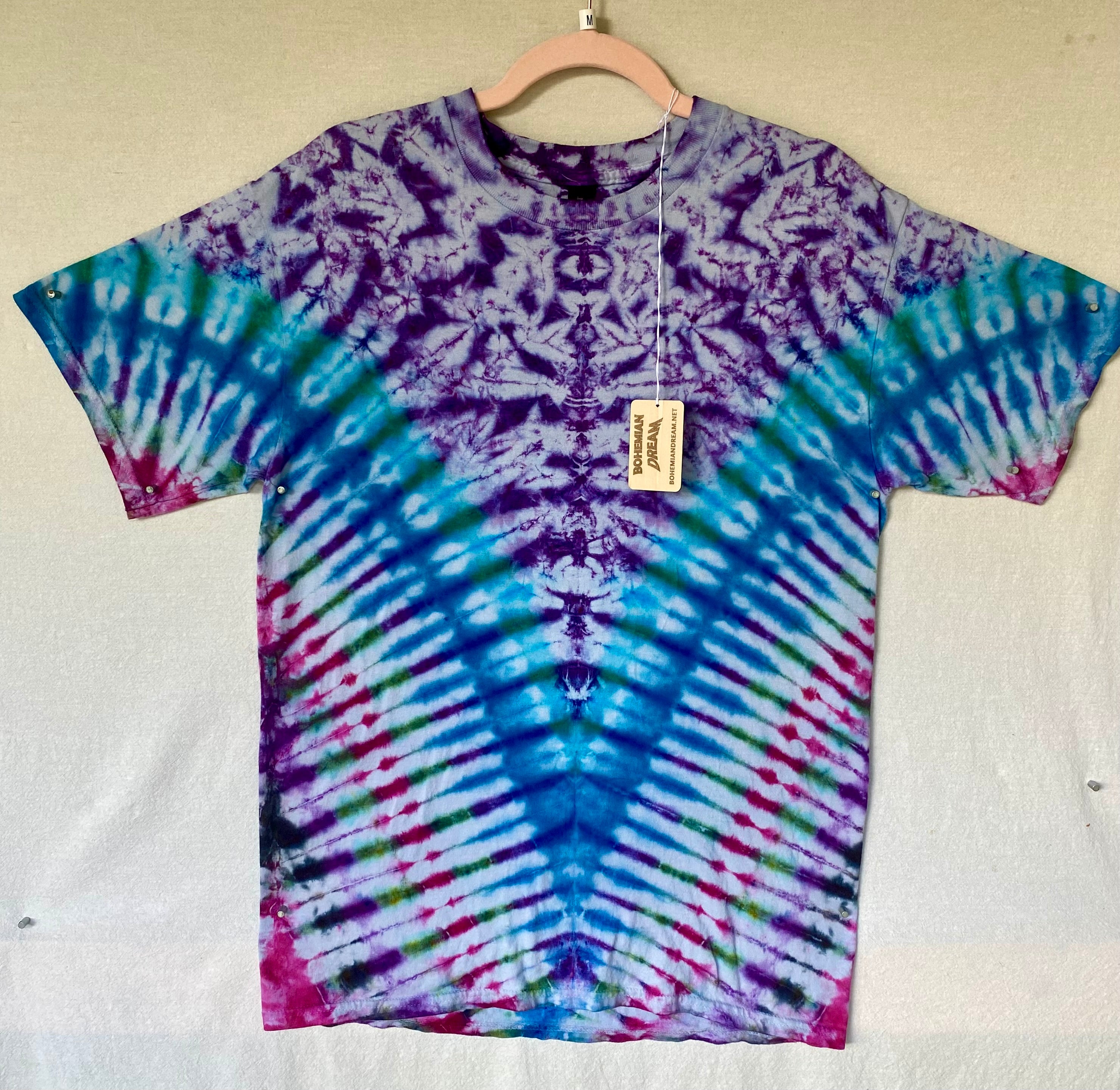 M GILDAN V TIE-DYE