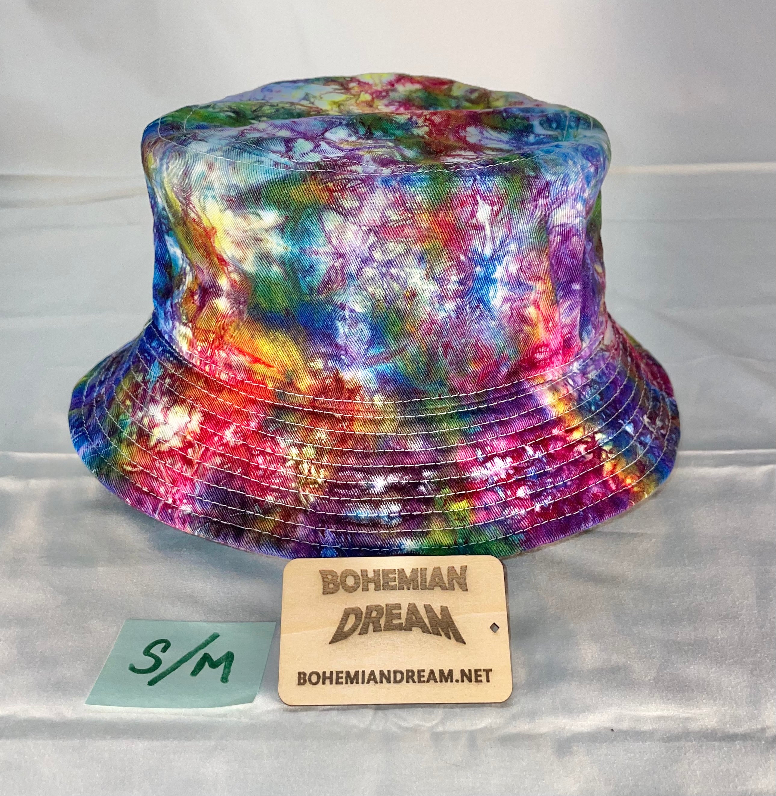 S/M Short Brim Tiedye Bucket Hat