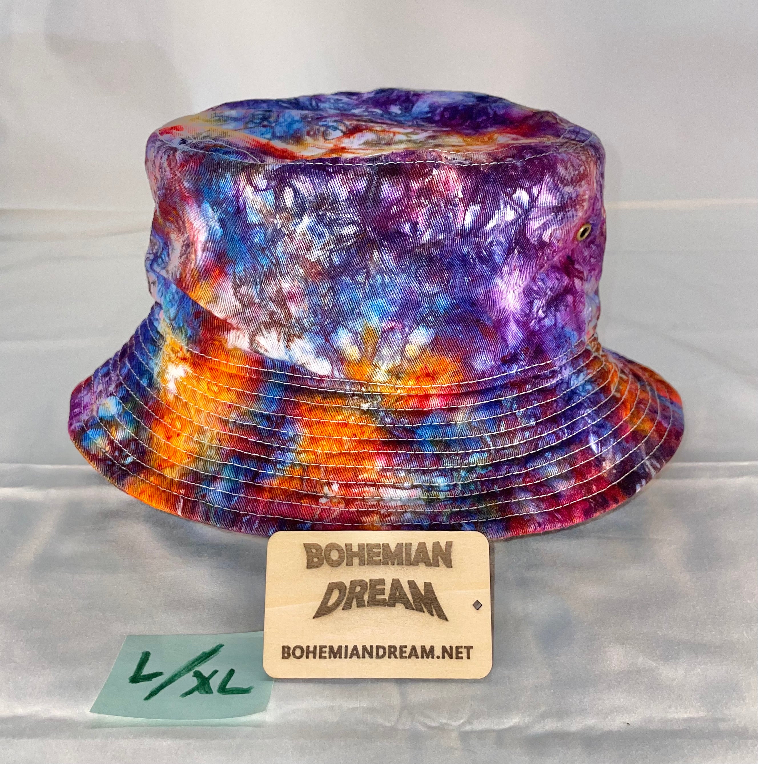 L/XL Short Brim Tiedye Bucket Hat