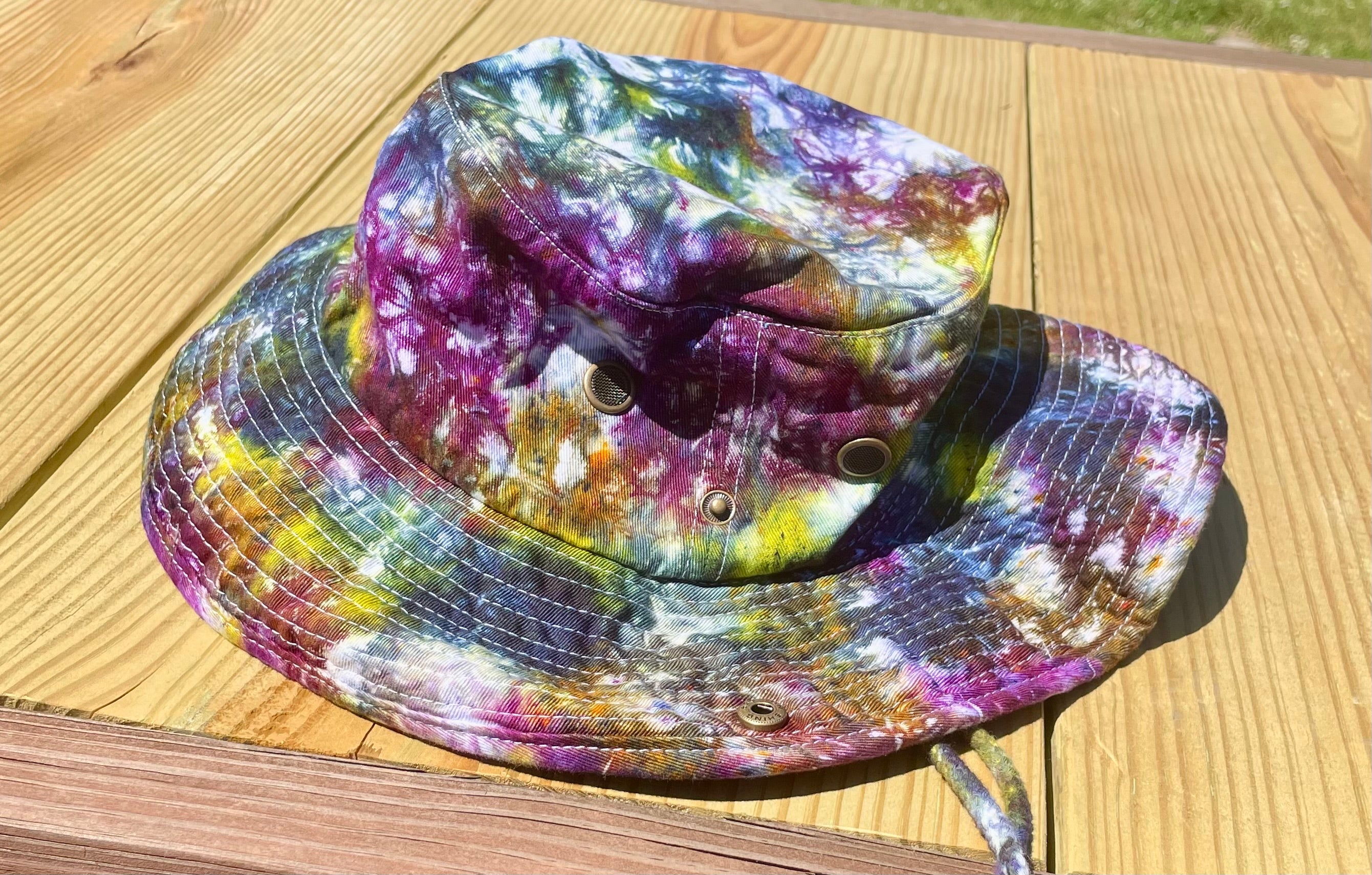 L/XL Tie-Dye Boonie Hat
