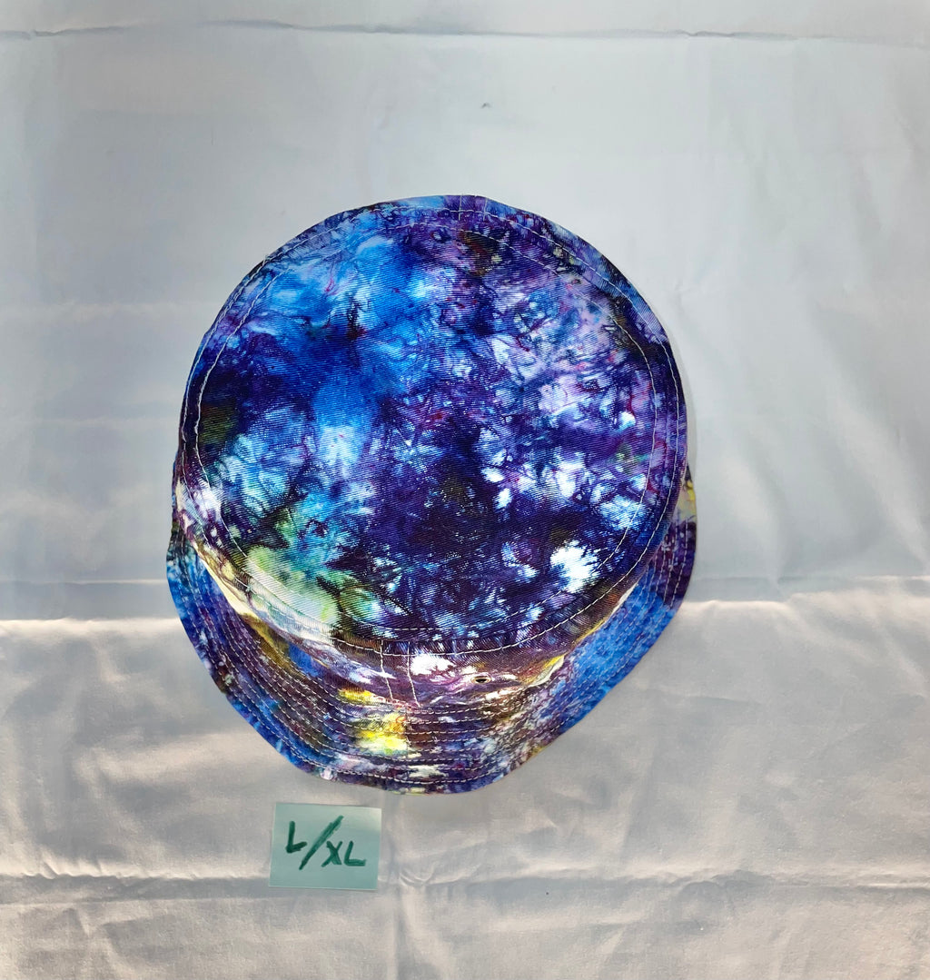 L/XL Short Brim Tiedye Bucket Hat
