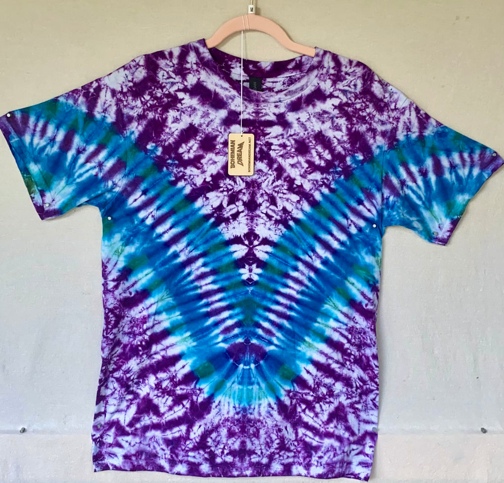 M gildan V tie-dye