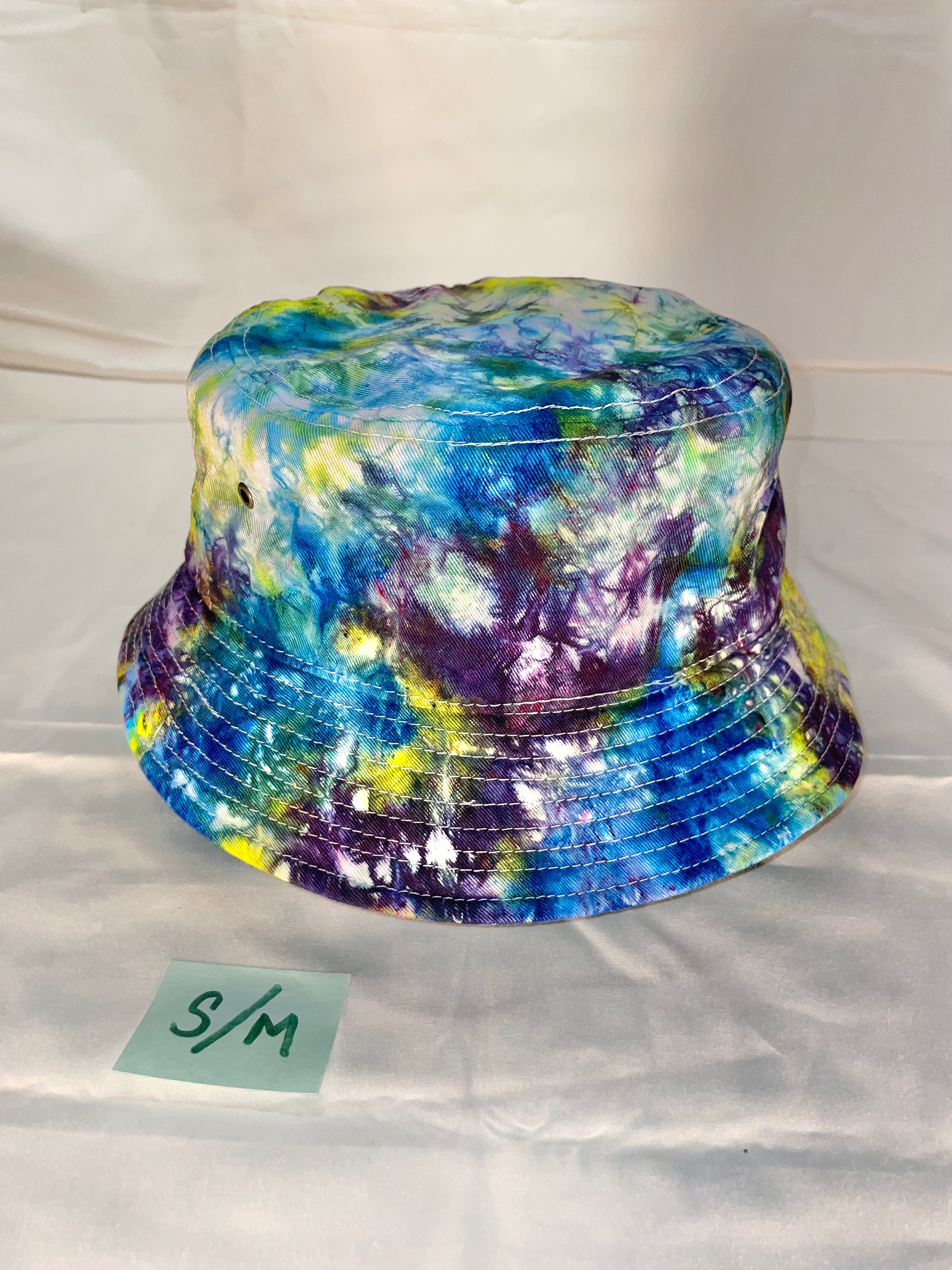 S/M Short Brim Tiedye Bucket Hat