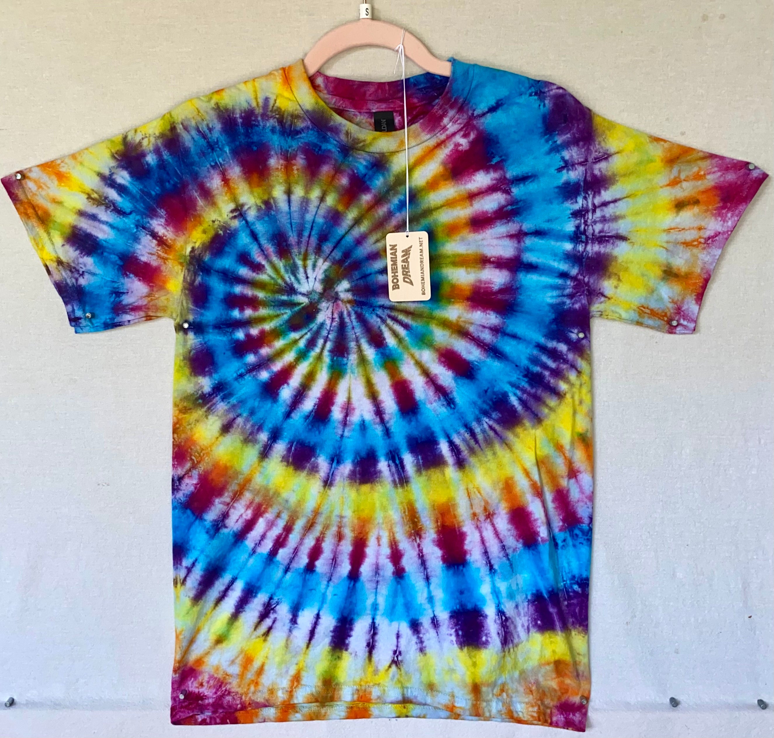 S GILDAN spiral tie-dye