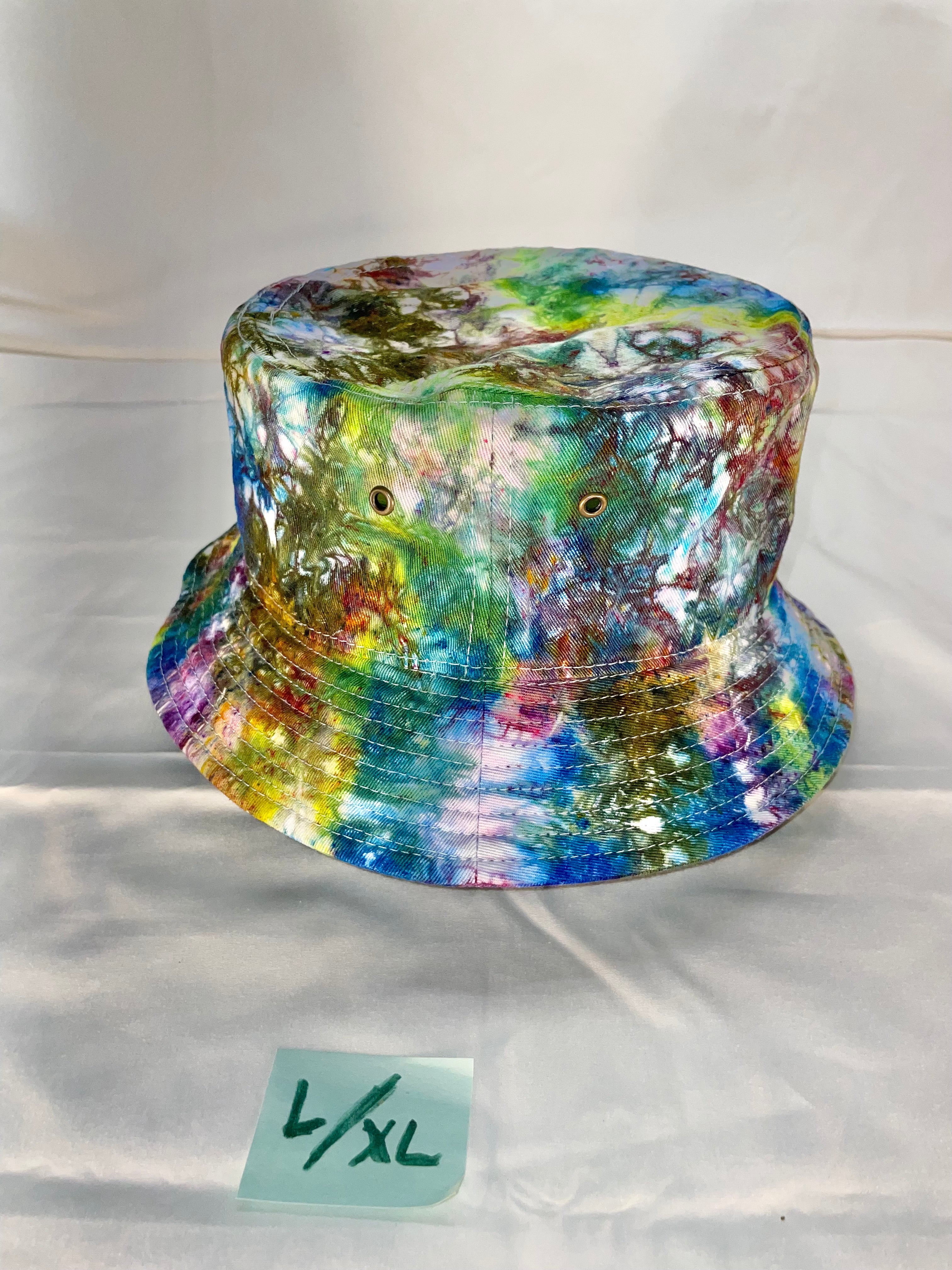 L/XL Short Brim Tiedye Bucket Hat