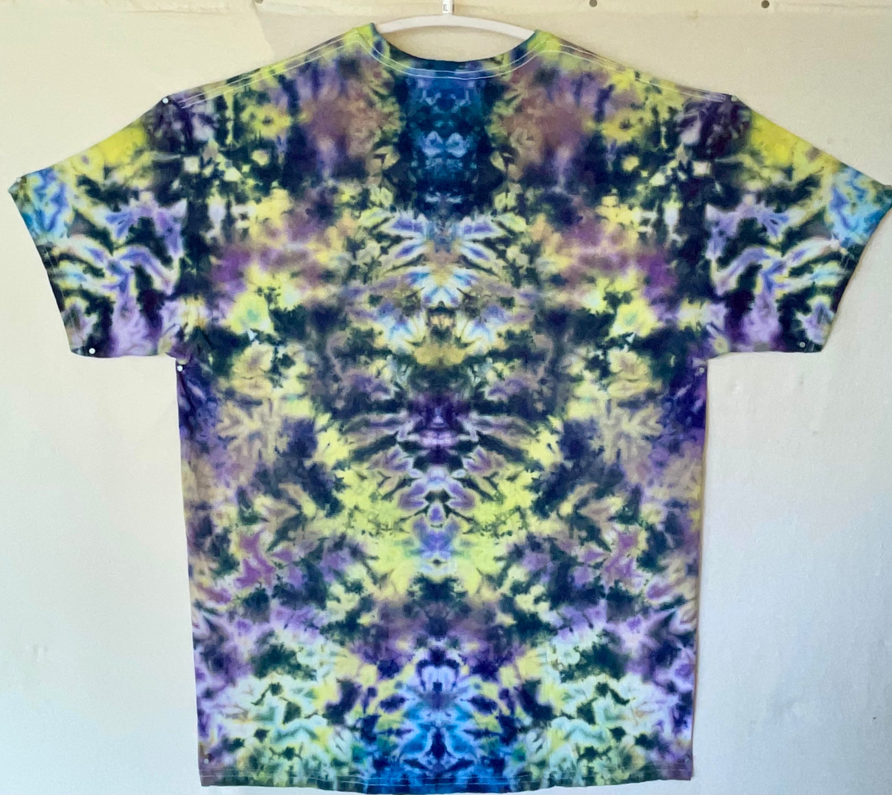 XL Mushroom tie-dye