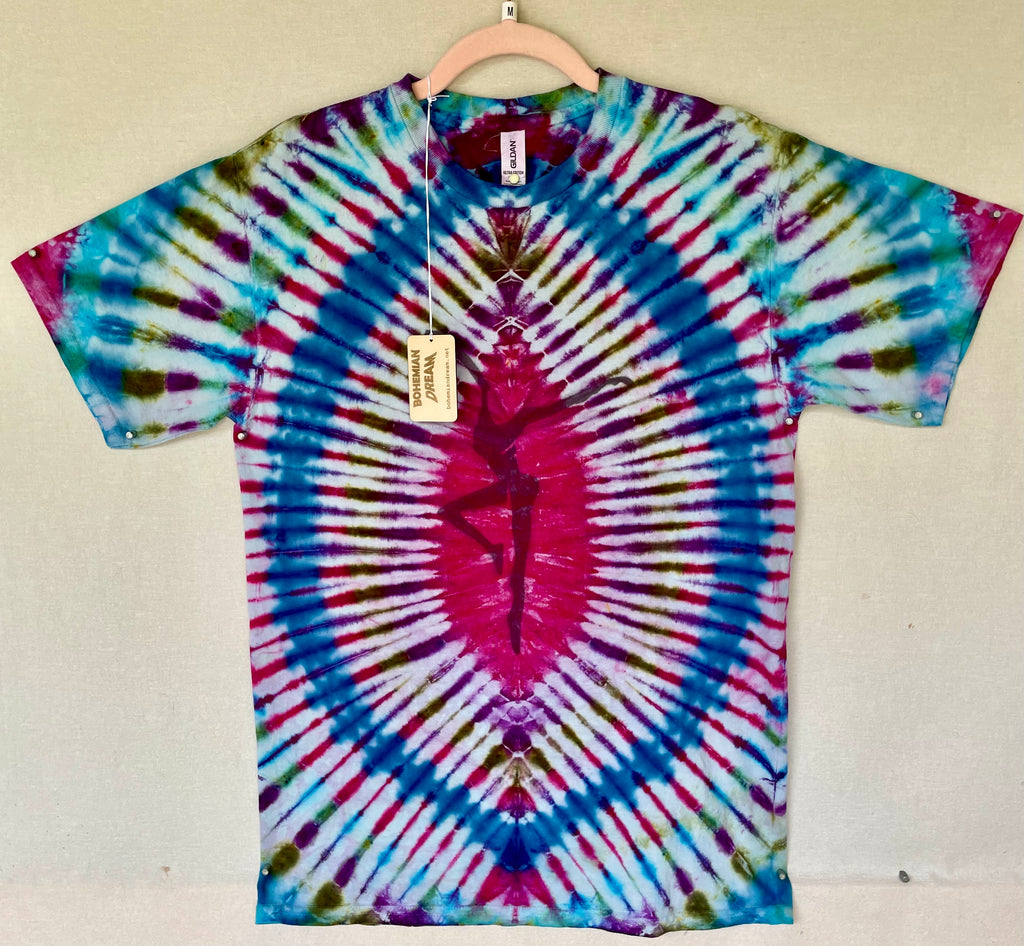 M GILDAN VJ tie-dye with hand painted dancing lady