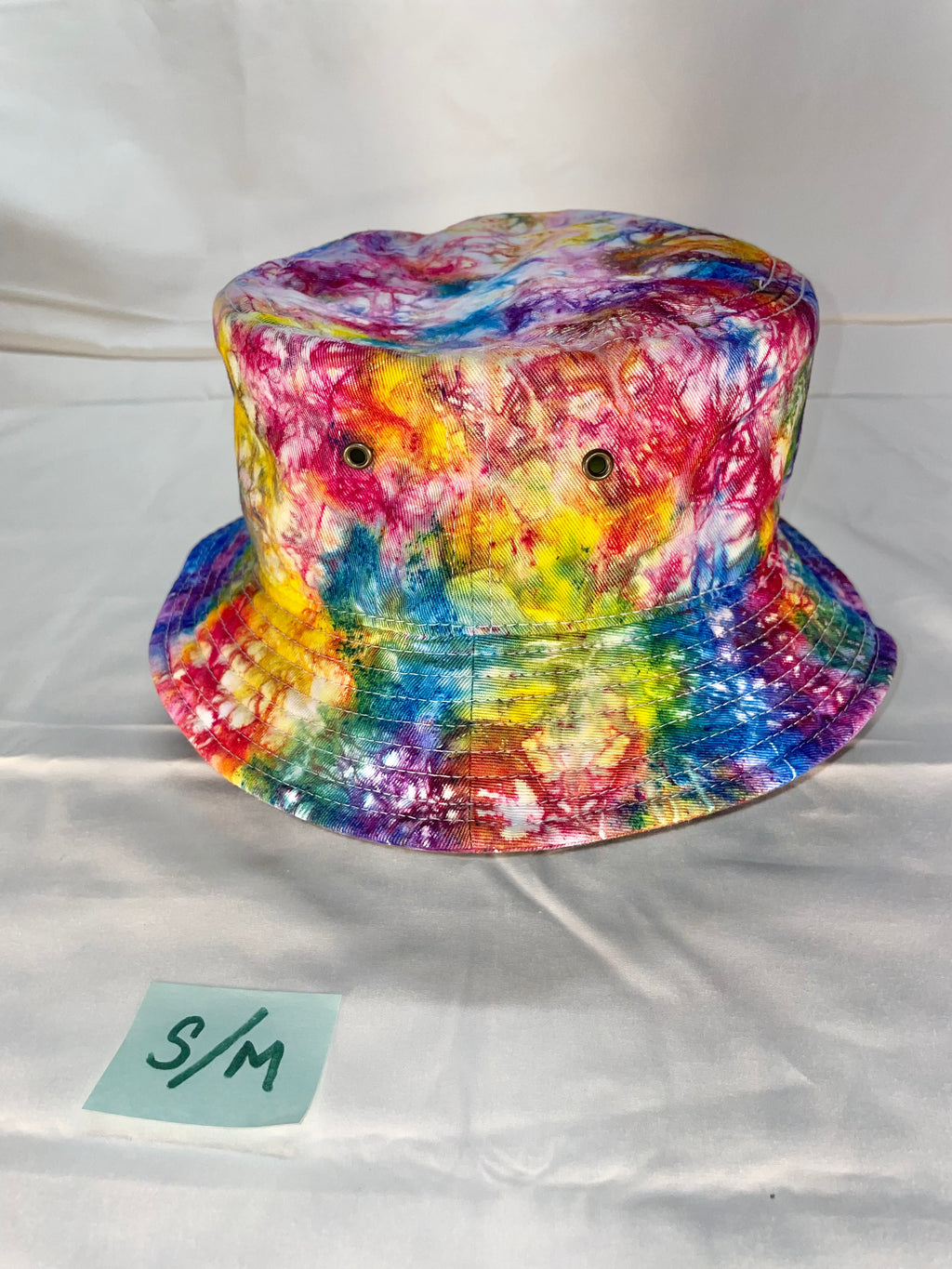 S/M Short Brim Tiedye Bucket Hat