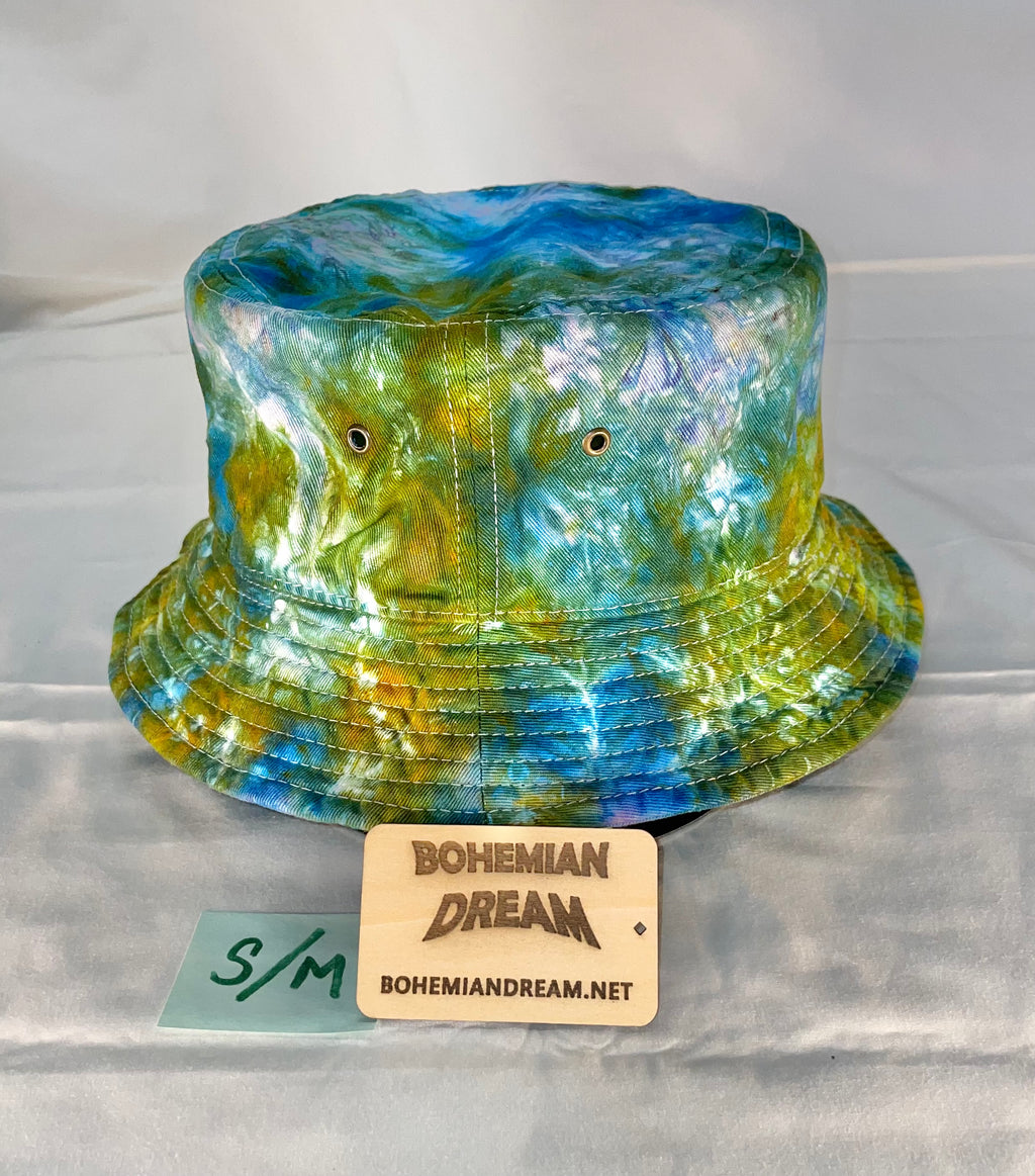S/M Short Brim Tiedye Bucket Hat