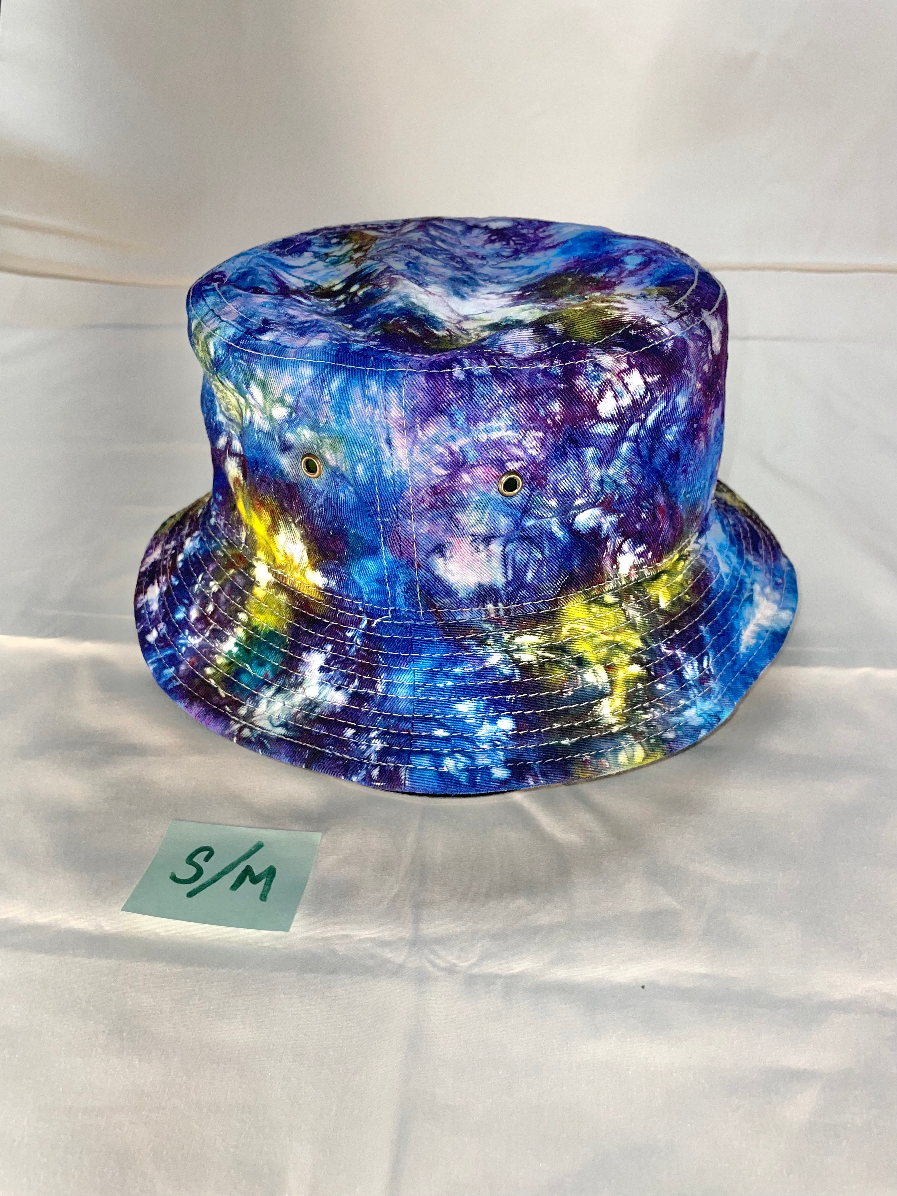 S/M Short Brim Tiedye Bucket Hat