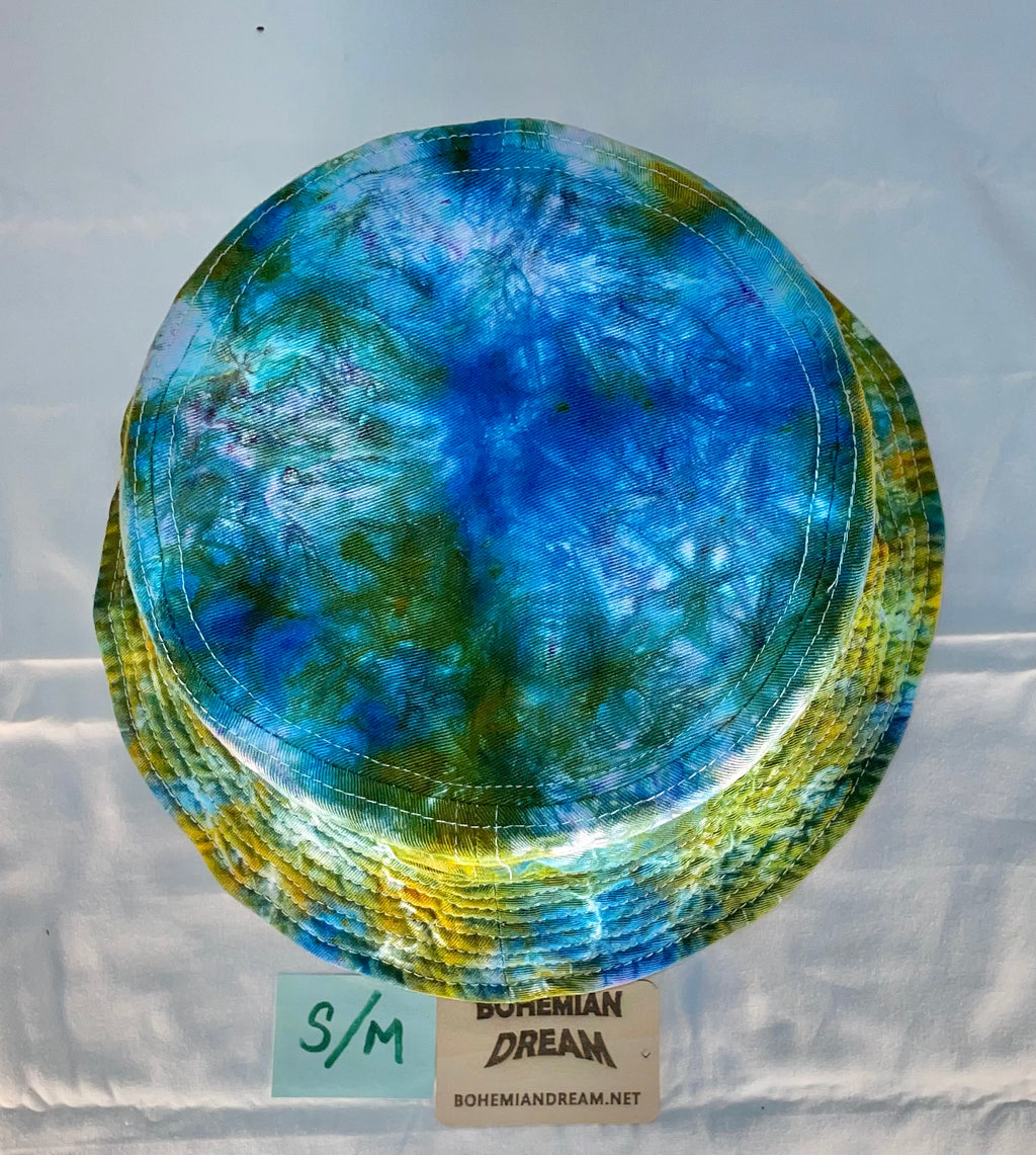 S/M Short Brim Tiedye Bucket Hat