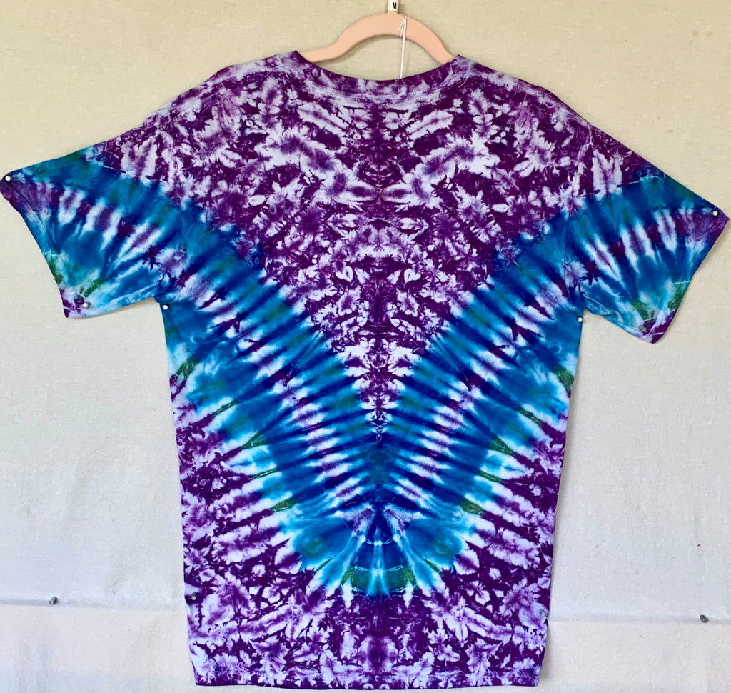 M gildan V tie-dye